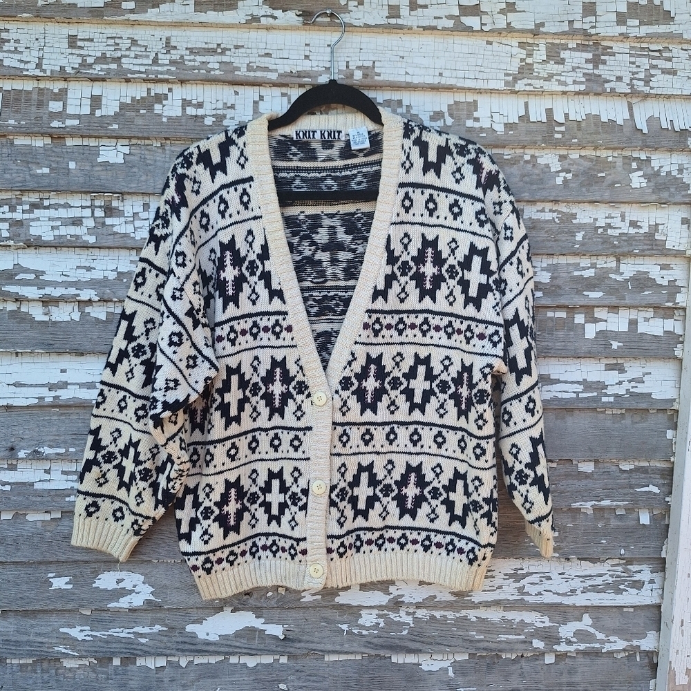 🌟 Vintage Knit Knit cardigan sweater size medium
